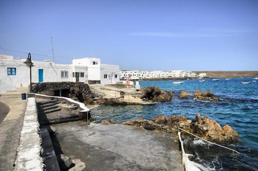 شقة El Muellito Ocean View Punta Mujeres المظهر الخارجي الصورة